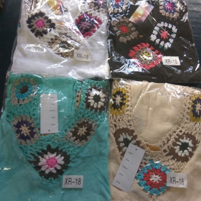 BLUSAS SIN FLECOS 